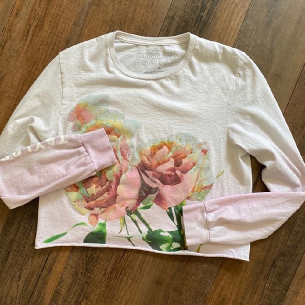 Taylor Swift Rose Cropped Lover Era Long Sleeve